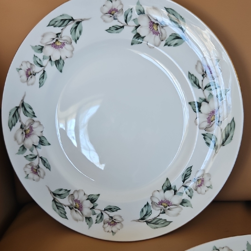 Floral White Dinner Plate